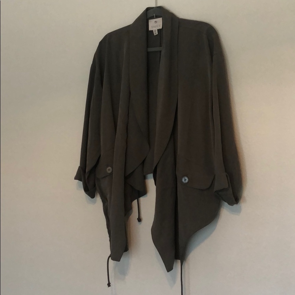 Jacket - Picture 2 of 6